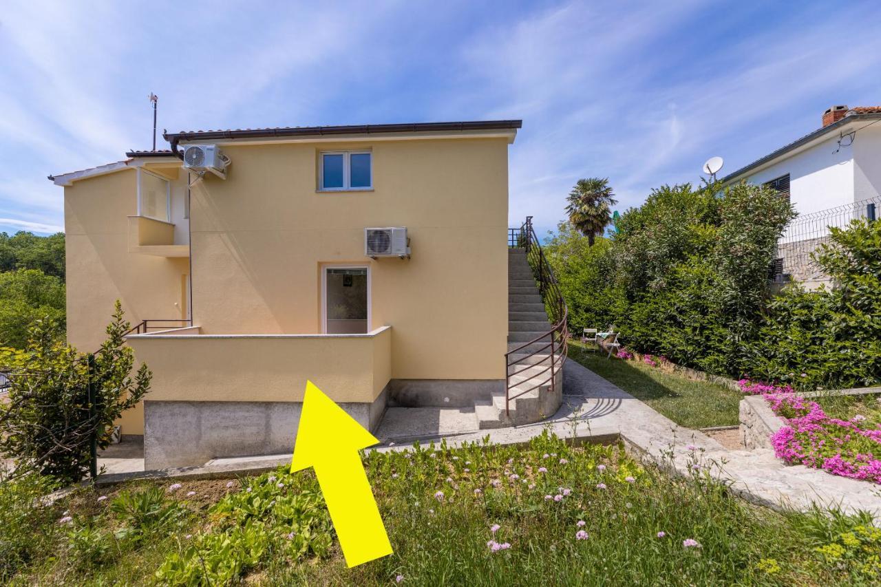 Apartment Mia Čižići Buitenkant foto